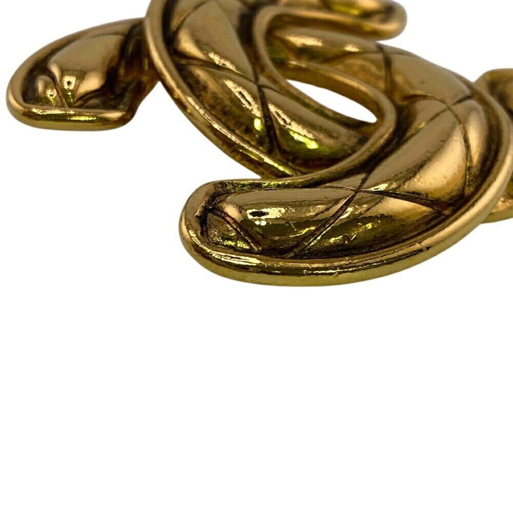 CHANEL Authentic Gold Logo Brooch - Picture 3 of 9